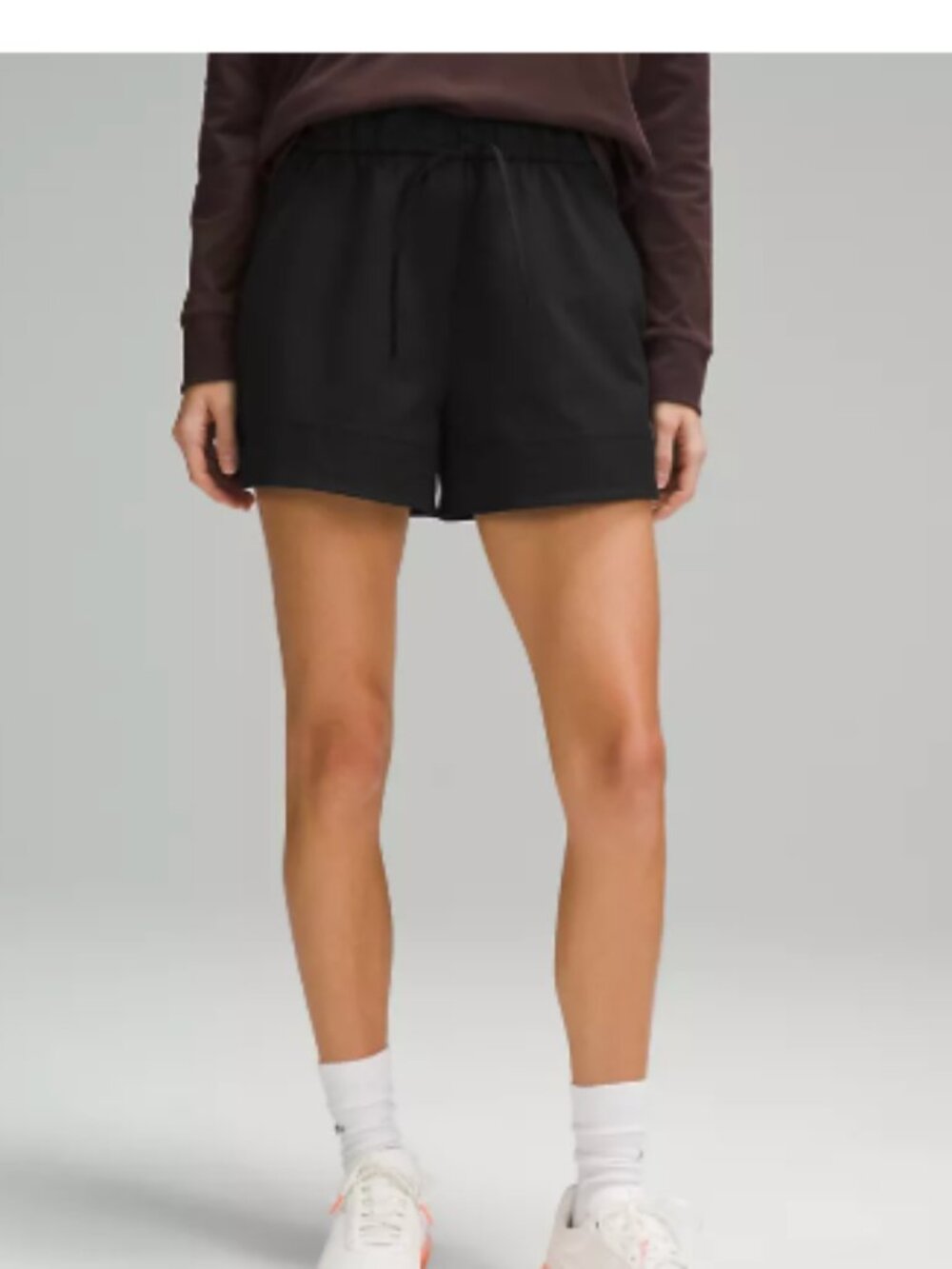 Lululemon Cinchable Waist High-Rise Woven short 3.5"